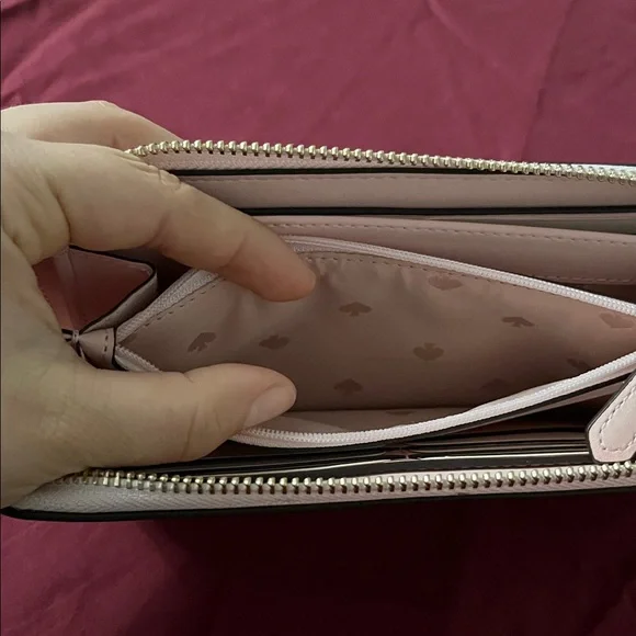 NWTs Kate Spade Soft Pink Large Zip Wallet - Picture 9 of 16
